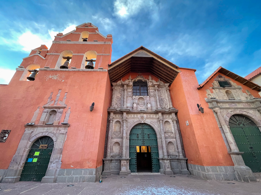 The beautiful exterior of Iglesia la Merced in Potosi.